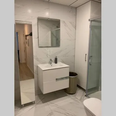 Paseo De La Carihuela Torremolinos